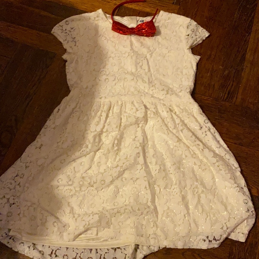 White flower lace dress